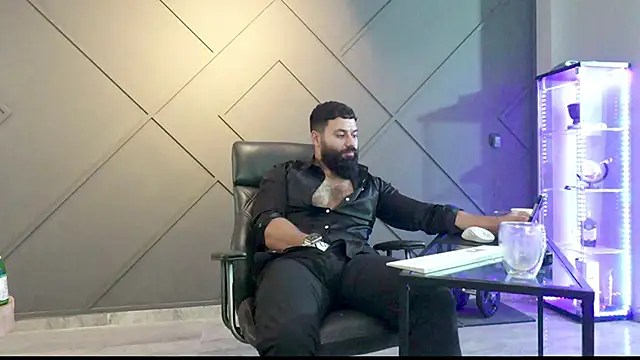 Snapshot of mattmasterss chatting on 12-03-24, 11:22 mattmasterss online show from 12-03-24, 11:22