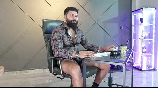 Snapshot of mattmasterss chatting on 12-05-24, 11:16 mattmasterss online show from 12-05-24, 11:16