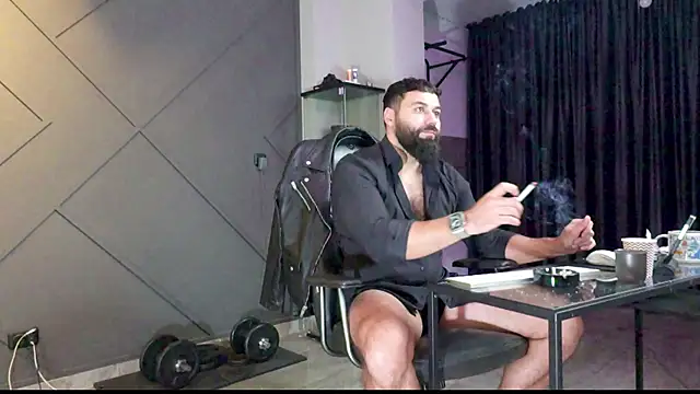 Snapshot of mattmasterss chatting on 12-30-24, 12:54 mattmasterss online show from 12-30-24, 12:54