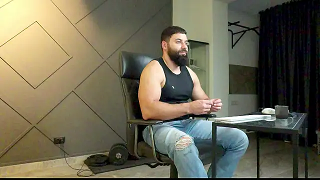 Snapshot of mattmasterss chatting on 01-26-25, 11:18 mattmasterss online show from 01-26-25, 11:18