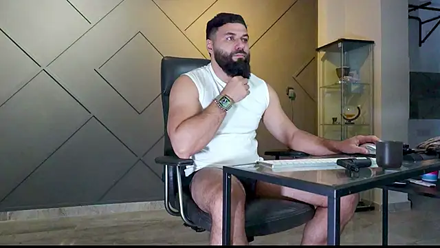 Snapshot of mattmasterss chatting on 02-18-25, 05:20 mattmasterss online show from 02-18-25, 05:20