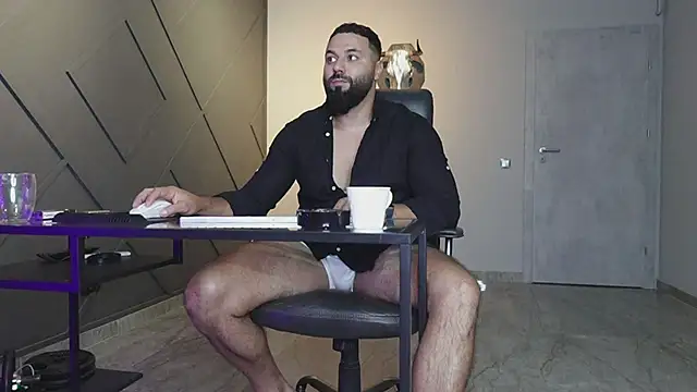 Snapshot of mattmasterss chatting on 09-29-25, 08:24 mattmasterss online show from 09-29-25, 08:24