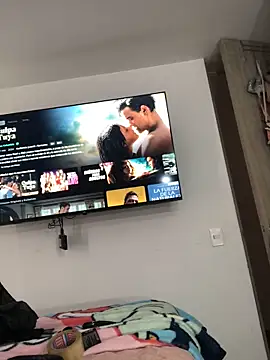 Snapshot of Valeriasaenzz_ chatting on 02-12-25, 08:18 Valeriasaenzz online show from 02-12-25, 08:18