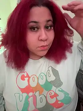 Snapshot of Juicyjordie chatting on 12-19-24, 06:12 Juicyjordie online show from 12-19-24, 06:12