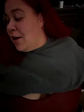 Snapshot of Juicyjordie chatting on 10-17-25, 06:16 Juicyjordie online show from 10-17-25, 06:16