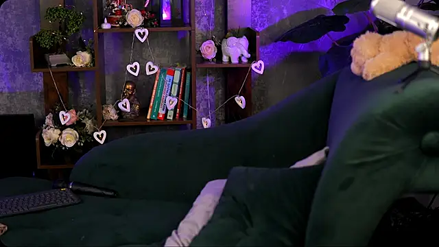 Bailey Evans online show from 02-01-25, 05:37