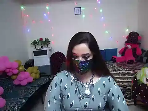 Arushisingh8888 online show from 01-12-25, 10:56