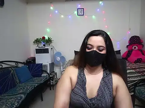 Arushisingh8888 online show from 02-08-25, 10:50