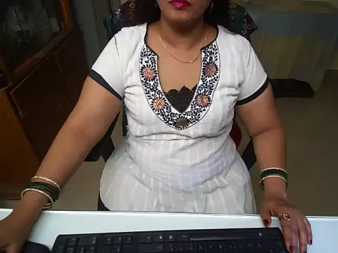Arushisingh8888 online show from 09-15-25, 12:16