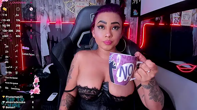 Neko Misaki online show from 01-10-25, 03:16