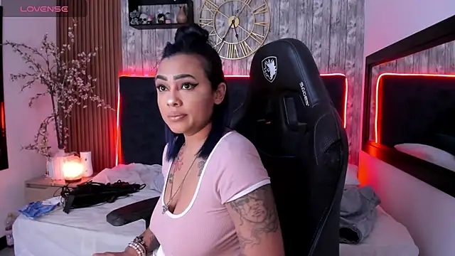 Neko Misaki online show from 03-17-25, 11:42