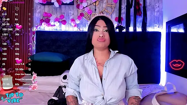 Neko Misaki online show from 10-06-25, 12:02