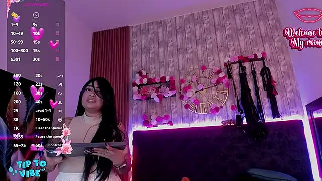 Neko Misaki online show from 11-13-25, 11:53