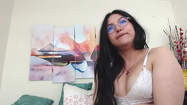 KatrinaRolan online show from 03-07-25, 11:27