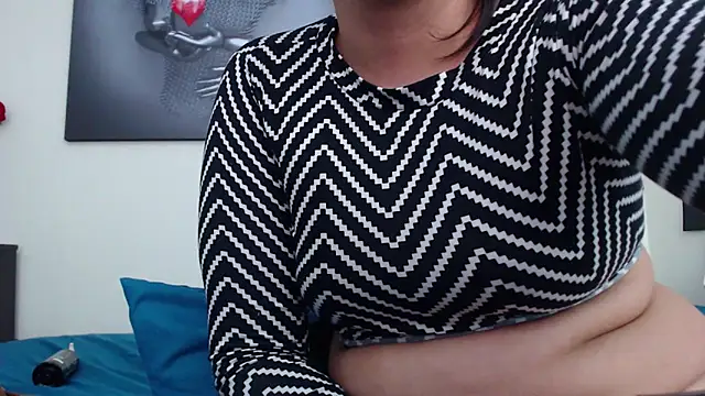 KatrinaRolan online show from 09-18-25, 09:50