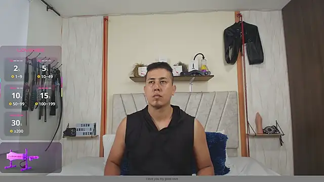 Snapshot of Liana_Asaff chatting on 09-22-25, 11:07 Liana Asaff online show from 09-22-25, 11:07
