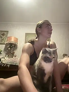 Snapshot of AlisaKissss chatting on 12-15-24, 06:59 AlisaKissss online show from 12-15-24, 06:59