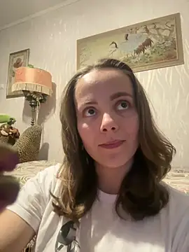 Snapshot of AlisaKissss chatting on 02-14-25, 07:54 AlisaKissss online show from 02-14-25, 07:54