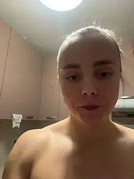 Snapshot of AlisaKissss chatting on 01-15-26, 07:50 AlisaKissss online show from 01-15-26, 07:50