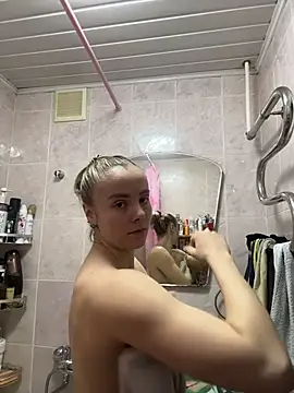 Snapshot of AlisaKissss chatting on 02-09-26, 07:01 AlisaKissss online show from 02-09-26, 07:01