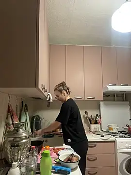 Snapshot of AlisaKissss chatting on 02-11-26, 06:57 AlisaKissss online show from 02-11-26, 06:57