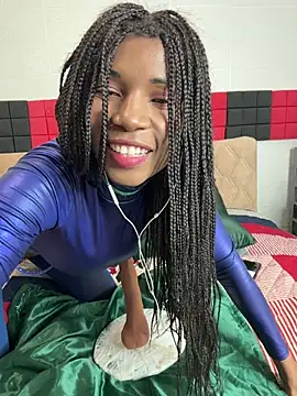 Shantel-Olivia online show from 12-18-25, 09:04