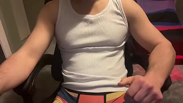 Snapshot of KinkyPlayerrr chatting on 02-12-25, 06:40 KinkyPlayerrr online show from 02-12-25, 06:40