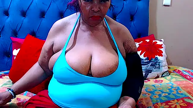 Snapshot of ebonycandy10 chatting on 03-01-25, 11:04 ebonycandy10 online show from 03-01-25, 11:04