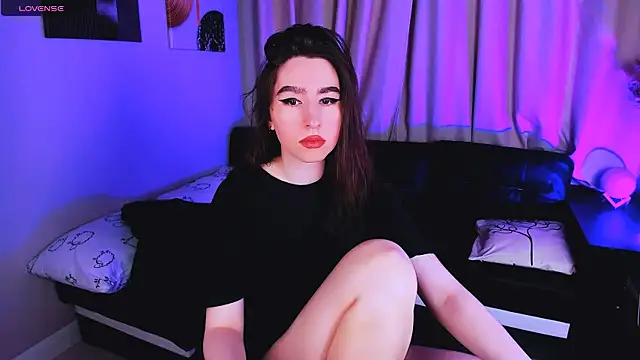 Snapshot of Lily_xBabe chatting on 02-05-25, 06:46 Lily xBabe online show from 02-05-25, 06:46