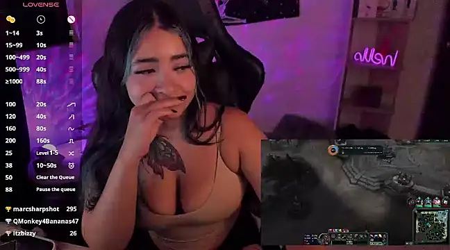 sweetcoralinee online show from 02-19-25, 09:17