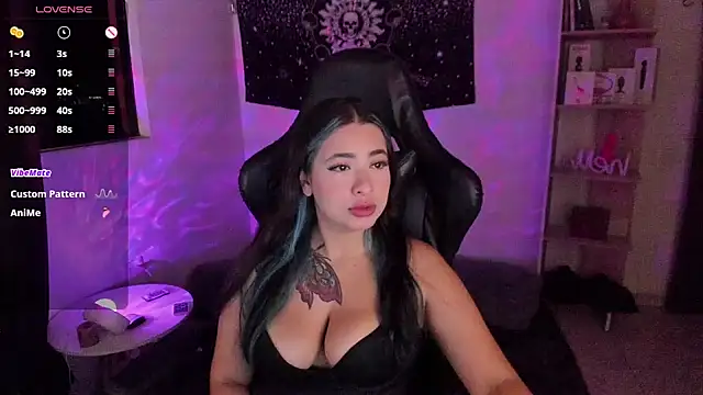 sweetcoralinee online show from 02-21-25, 11:54