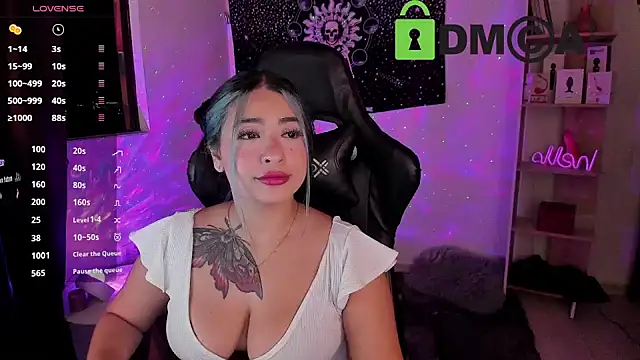 sweetcoralinee online show from 03-09-25, 02:29