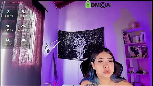 sweetcoralinee online show from 01-14-26, 02:44