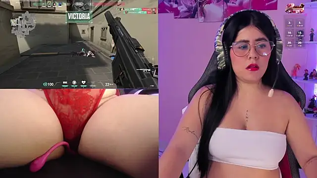 DanielaHang online show from 12-26-24, 04:14