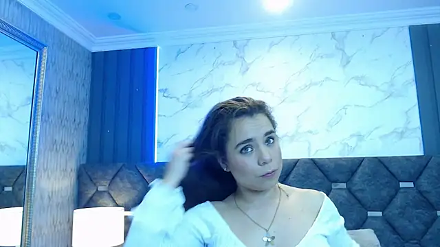 Snapshot of ThaniaJones chatting on 03-13-25, 12:02 ThaniaJones online show from 03-13-25, 12:02