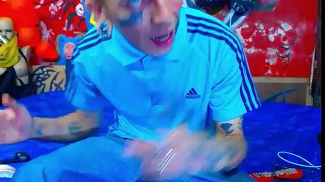 deivid estrada online show from 10-27-25, 03:49