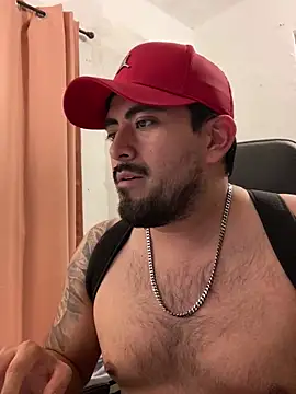 Snapshot of Rubens8866 chatting on 03-17-25, 02:19 Rubens8866 online show from 03-17-25, 02:19