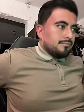 Snapshot of Rubens8866 chatting on 03-19-25, 01:32 Rubens8866 online show from 03-19-25, 01:32