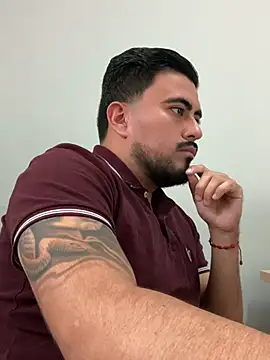 Snapshot of Rubens8866 chatting on 03-19-25, 02:57 Rubens8866 online show from 03-19-25, 02:57