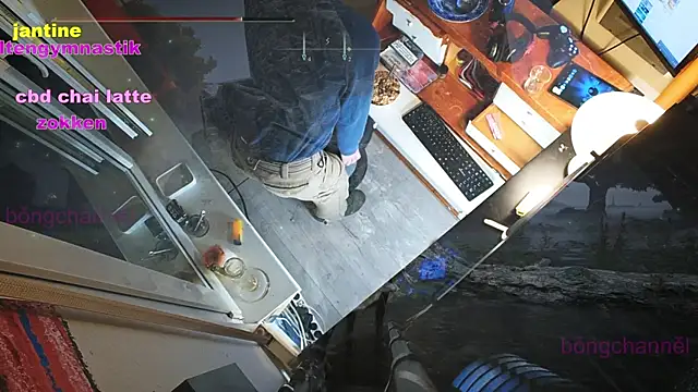 Snapshot of BongChannel chatting on 03-09-25, 07:15 BongChannel online show from 03-09-25, 07:15