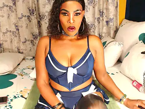 Snapshot of ChloeTyler23 chatting on 02-11-26, 09:47 ChloeTyler23 online show from 02-11-26, 09:47