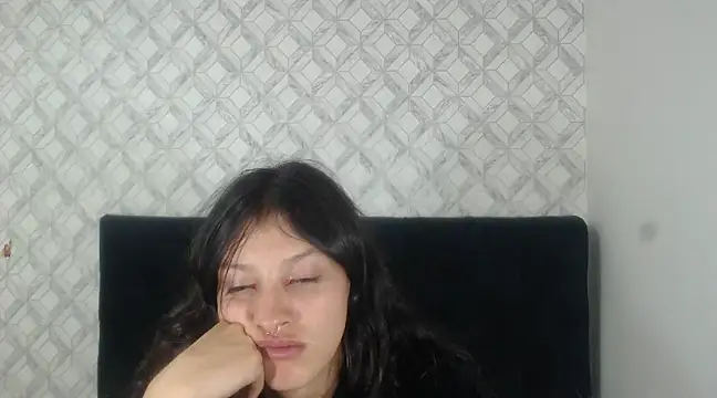 Emma-Wilson online show from 02-18-25, 09:32