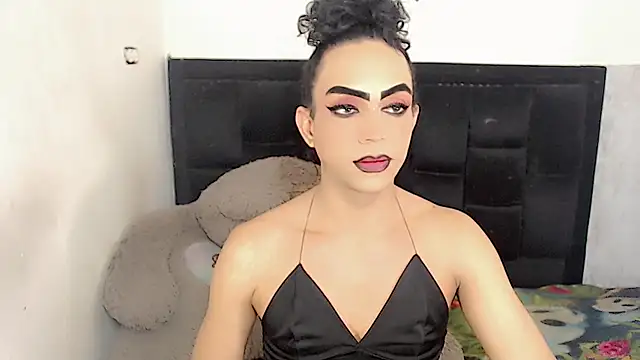 Snapshot of Michell_Queen chatting on 01-13-25, 03:34 Michell Queen online show from 01-13-25, 03:34
