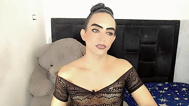 Snapshot of Michell_Queen chatting on 02-25-25, 05:52 Michell Queen online show from 02-25-25, 05:52