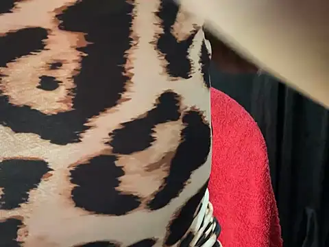 Snapshot of Sexy_trisha__7 chatting on 01-20-25, 06:21 Sexy trisha 7 online show from 01-20-25, 06:21