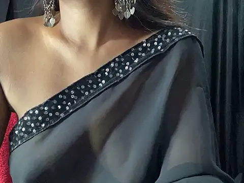 Snapshot of Sexy_trisha__7 chatting on 01-24-25, 08:11 Sexy trisha 7 online show from 01-24-25, 08:11