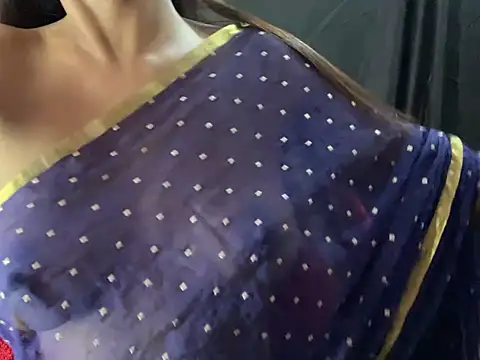 Snapshot of Sexy_trisha__7 chatting on 02-04-25, 05:31 Sexy trisha 7 online show from 02-04-25, 05:31