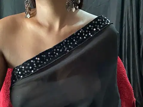 Snapshot of Sexy_trisha__7 chatting on 03-19-25, 09:05 Sexy trisha 7 online show from 03-19-25, 09:05