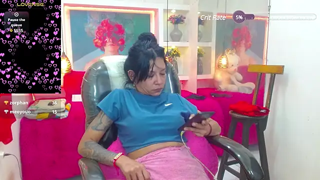 Snapshot of lorenapinto chatting on 02-05-25, 07:29 lorenapinto online show from 02-05-25, 07:29