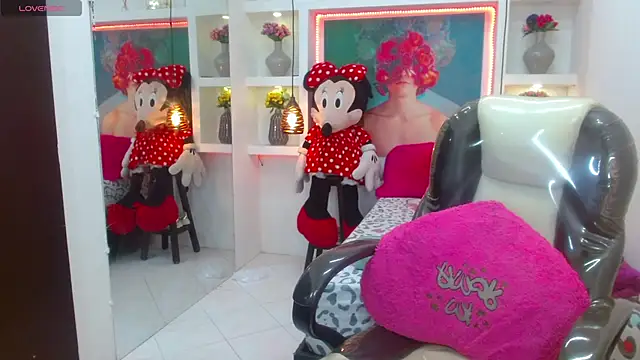 Snapshot of lorenapinto chatting on 03-13-25, 07:50 lorenapinto online show from 03-13-25, 07:50